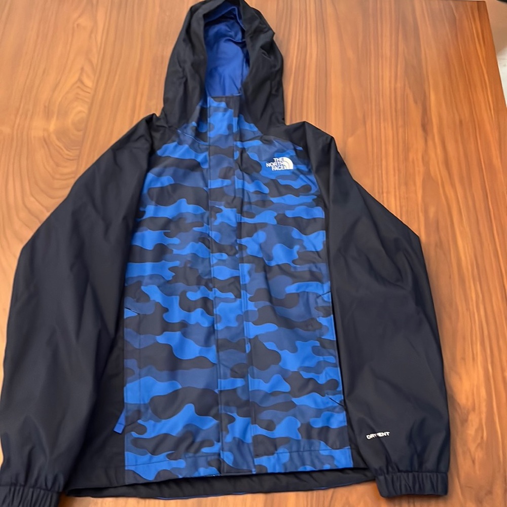 North Face rain coat kids size 10/12